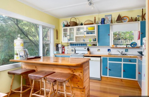 Ventnor House | Heyley Haven, the perfect family getaway.