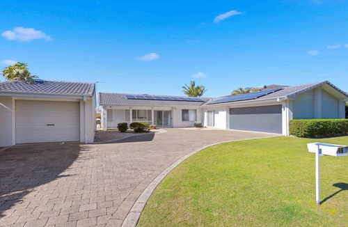 Port Macquarie House | Hibbard Waterfront Escape