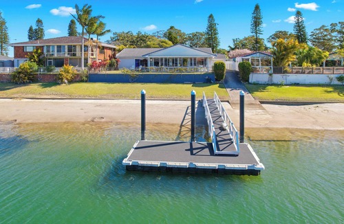 Port Macquarie House | Hibbard Waterfront Escape