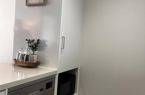 Carnegie Apartment | Hidden Gem on Neerim Road, Carnegie 2BR