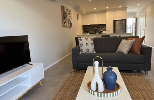 Wangaratta Villa | High Country Sleep Retreat