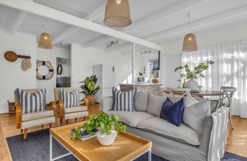 Eden House | High Noon