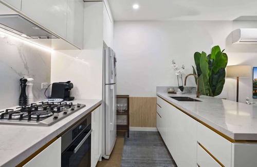 Box Hill Apartment | High-Rise 2-Bed Apt at Trio Boxhill with Car Park