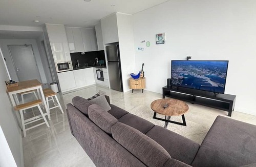 Parramatta Apartment | High Rise Luxury With Skyline Views