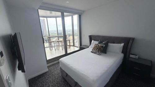 Parramatta Apartment | High Rise Luxury With Skyline Views