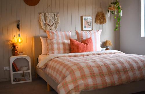 Binalong Bay House | Hilltop Hideaway ~ Bay of Fires