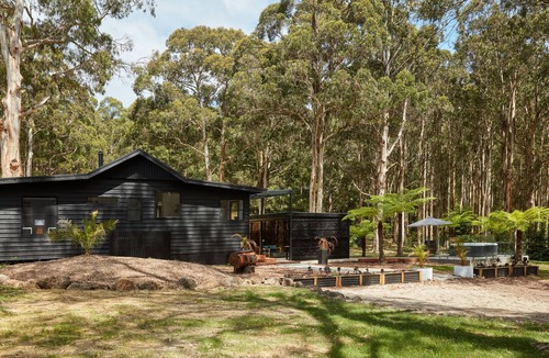 Benwerrin Villa | Hilltop Hideaway Villa One