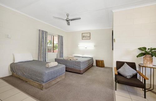Richmond Hill Hotel | Hillview Motel Charters Towers QLD