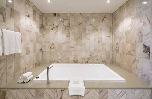 Darwin City Centre Hotel | Hilton Darwin