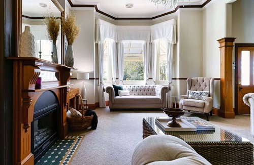 Melrose House | Historic Homestead: Views & Shared Tennis Court