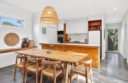 Barwon Heads House | Hitchcock Getaway; Central Barwon Heads, Sleeps 6