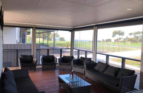Bremer House | Holiday Escape Milang