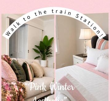 Laverton House | Holiday House in Laverton Modern Comfort ,Walk to Train Station,Car Hire Option