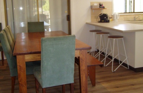 Minlacowie House | Holiday Magic ~ Esplanade ~ Close to Beach EXCELLENT OFF PEAK SPECIALS!
