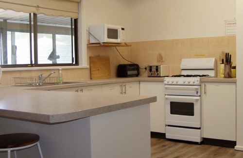 Minlacowie House | Holiday Magic ~ Esplanade ~ Close to Beach EXCELLENT OFF PEAK SPECIALS!