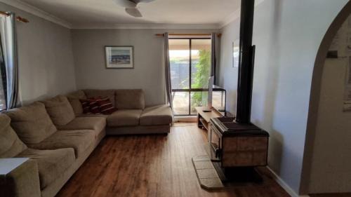 Hawks Nest House | Holiday With Your Pet! Wifi