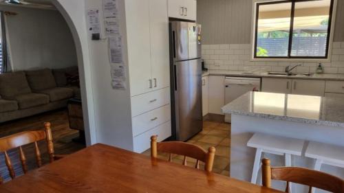 Hawks Nest House | Holiday With Your Pet! Wifi