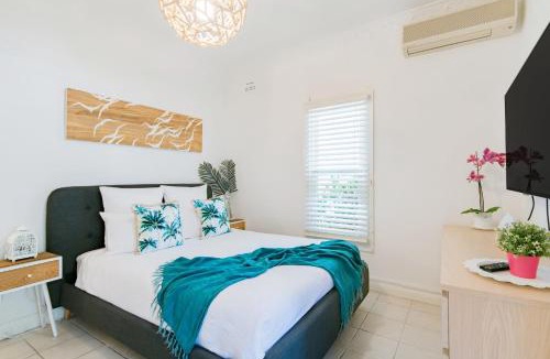 North Bondi Apartment | HolidayRento The Palm House North Bondi