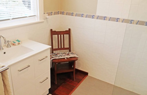 Albany Cottage | Home away from home only better