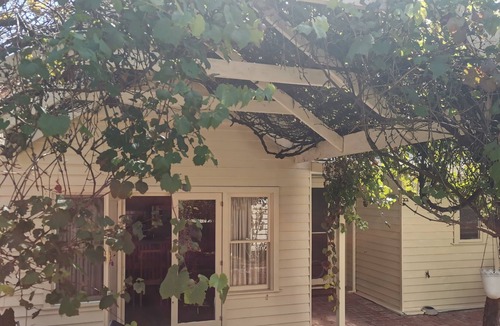 Kew House | Home in Kew