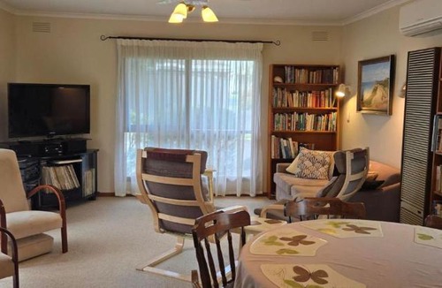 Queenscliff House | Homely