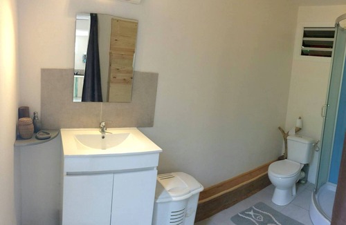 Cayenne Apartment | Homerez - 300 m away from the beach! Nice studio for 2 ppl. with shared pool