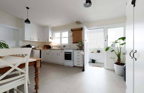 East Launceston House | Homey East Launceston Retreat