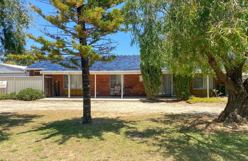 Lancelin House | Hook Wine and Sinker