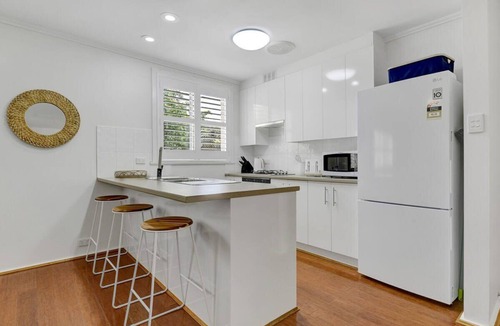 Bathurst Apartment | Hope St Cottage III Private Patio Walk to CBD
