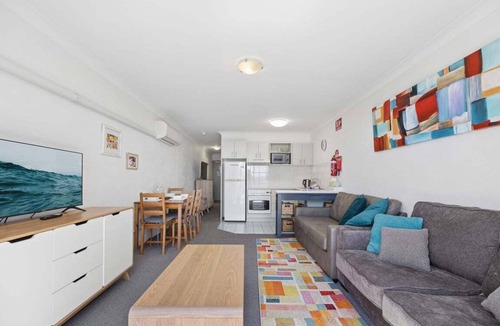 Jindabyne Apartment | Horizons 407, Resting on the shores of Lake Jindabyne