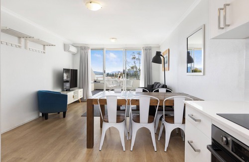 Jindabyne Hotel | Horizons Lake Jindabyne