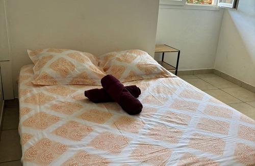 Remire Montjoly Hostel | Hostel Le Toucan (Room I)