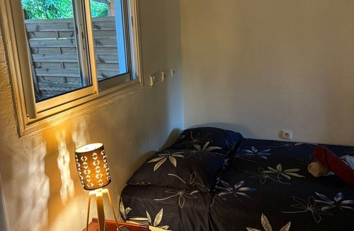 Remire Montjoly Hostel | Hostel Le Toucan (Room III) shared accommodation