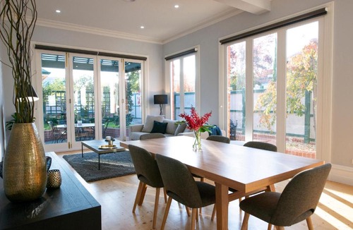 Ballarat House | House at No. 10
