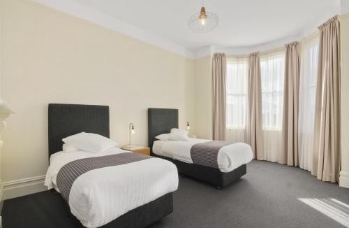 Hobart Central Business District House | House on Grosvenor