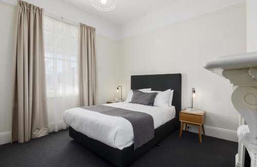 Hobart Central Business District House | House on Grosvenor