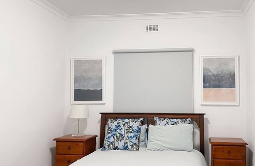 Torquay House | Immaculately prepared property is only 40 metres from the foreshore