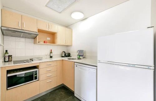 Darwin City Centre Apartment | Incredible Harbourfront Home Away from Home