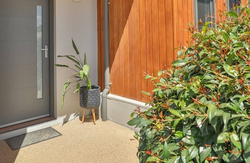 Mildura House | Indulge Luxury Homes - Dockside Marina