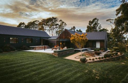 Exeter House | Injala House - Designer Masterpiece, Exeter