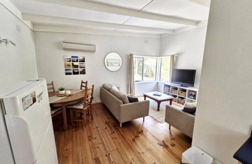 Surf Coast House | Inlet Shack - 300 meters to the beach!