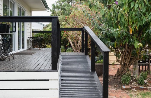 Port Fairy House | Inn the Fuchsia