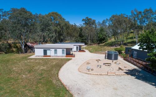 Homewood House | Ironbark Cabin at Homewood Lodge
