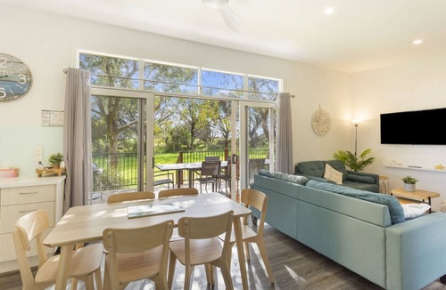 Cowes Villa | Isla Villa, Cowes, Phillip Island