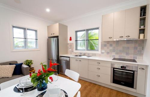 Nelly Bay House | Island Cottages