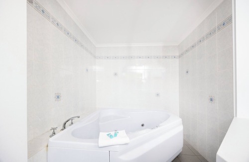 Forster Hotel | Island Palms Motor Inn
