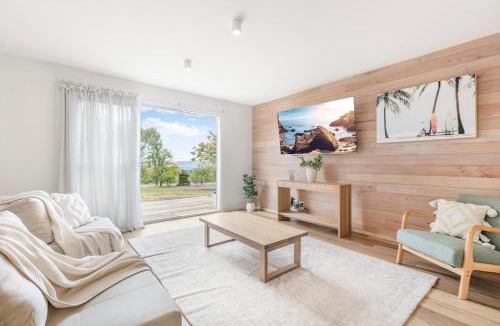 Adventure Bay House | Island Views 2 Br cottage Adventure Bay