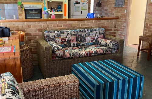 Jurien Bay House | J Bay Getaway - Stones Throw From Beach
