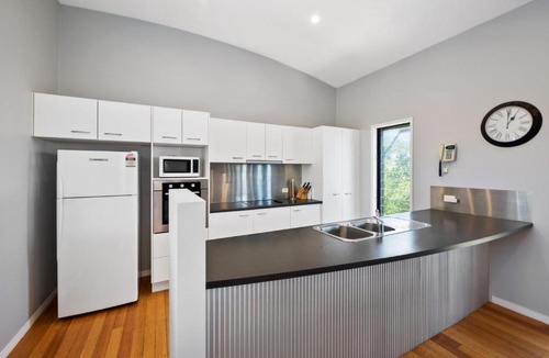 Peregian Beach House | Jacana Beach House