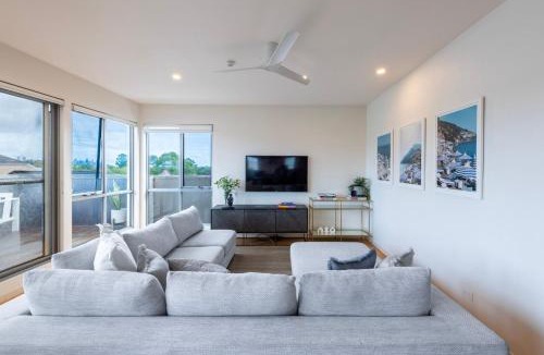Ivanhoe Apartment | Jasandro Ivanhoe Base 17